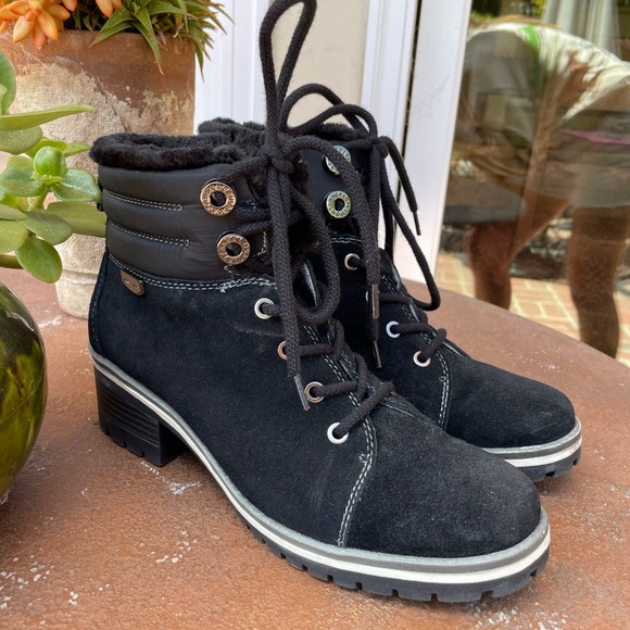 Brand new Ak sport boots - Picture 2 of 5